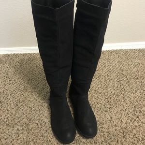 Woman’s Bucco Boots Size 10